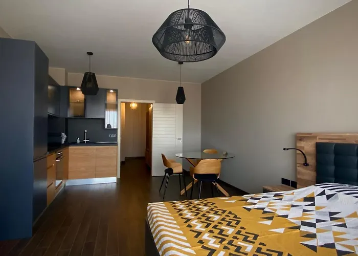 شقة Studio Via Pontica فارنا